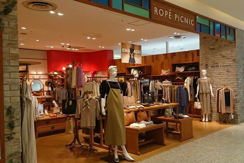 横須賀モアーズシティ